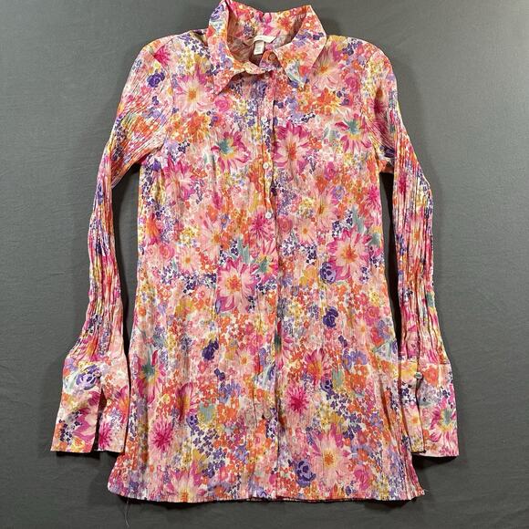 H&M Tops - H&M Multicolor Floral Button-Up Collared Long Sleeve Blouse M